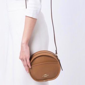 Coach Canteen Crossbody Bag Round Purse